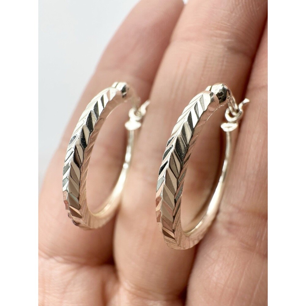 925 Sterling Silver Swirl Hoop Earrings